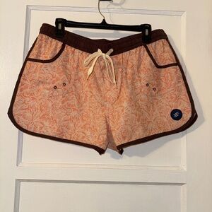 Impact Collection Women Shorts Sz large